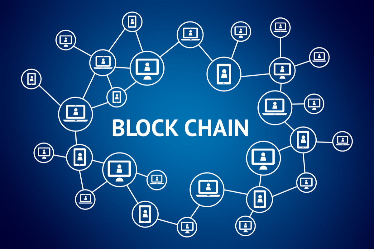 Blockchain network concept , Distributed ledger technology , Block chain text and computer connection with blue background